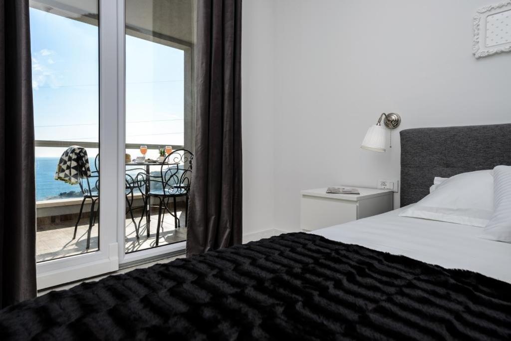 Apartments Villa Capitano Mlini Szoba fotó